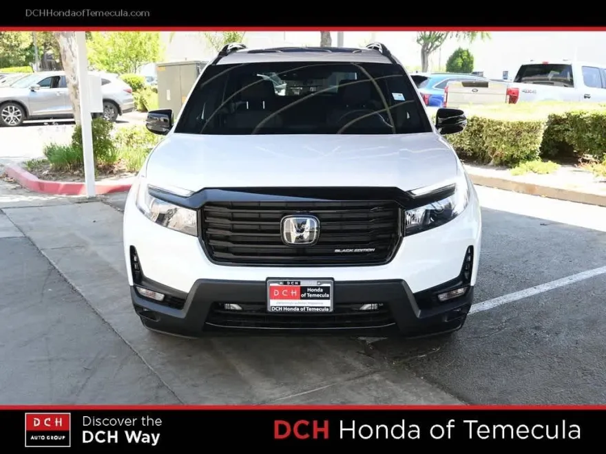 2025 Honda Passport Black Edition photo 1