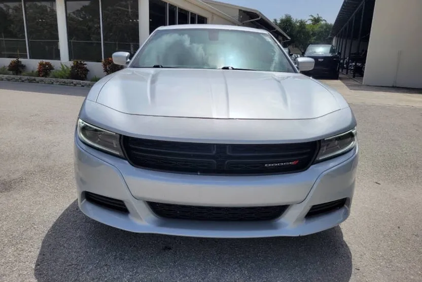 2022 Dodge Charger SXT photo 1