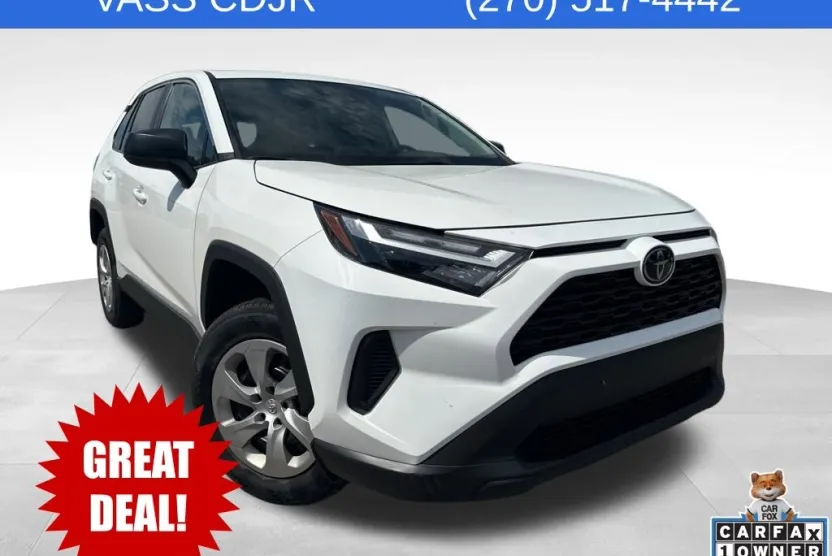 2024 Toyota RAV4 LE photo 1