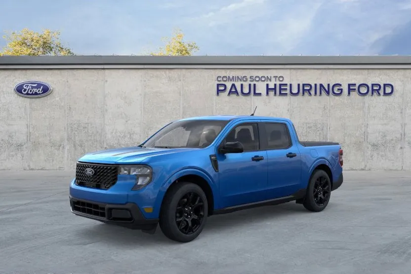 2025 Ford Maverick XLT photo 1