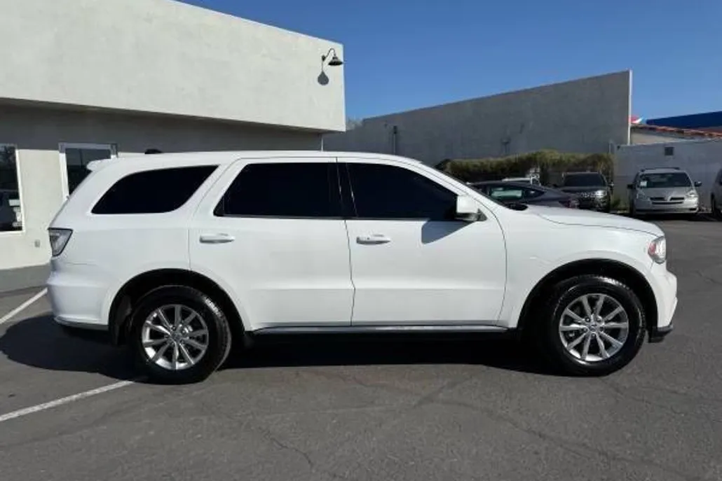 2018 Dodge Durango SXT photo 1