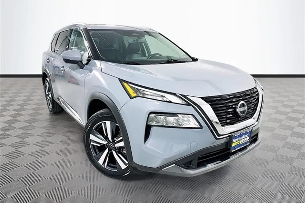 2023 Nissan Rogue SL photo 1