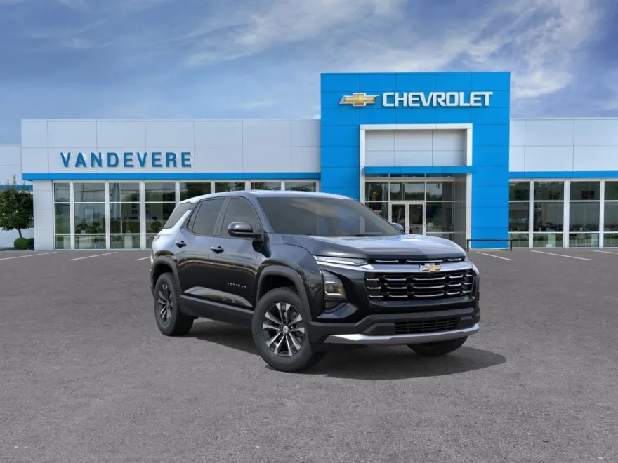 2026 Chevrolet Equinox LT photo 1