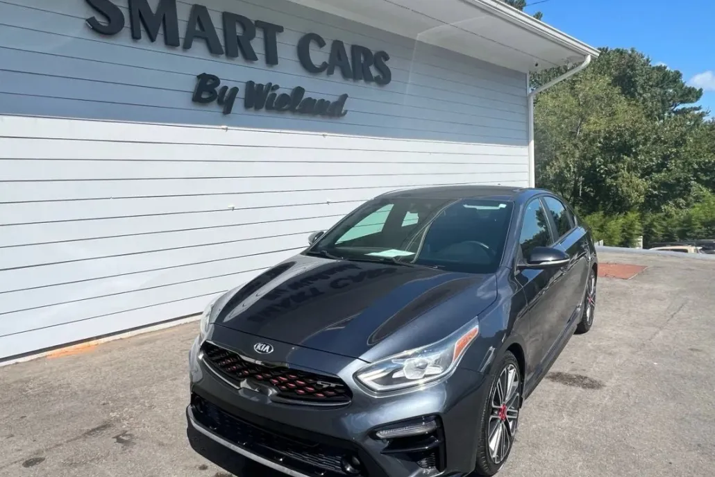 2020 Kia Forte GT photo 1