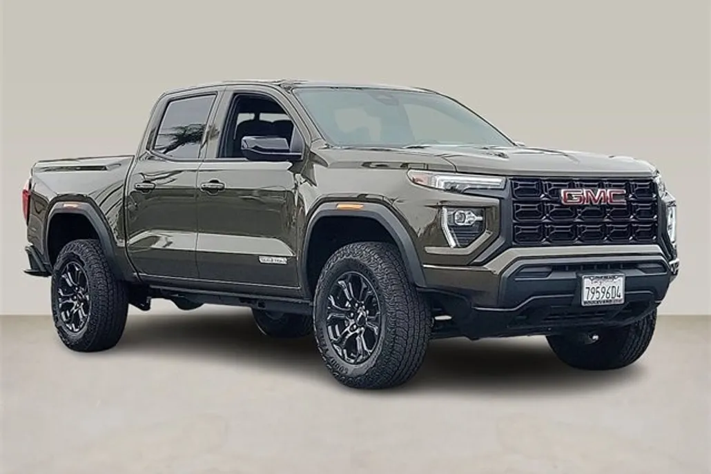 2025 Gmc Canyon Elevation photo 1