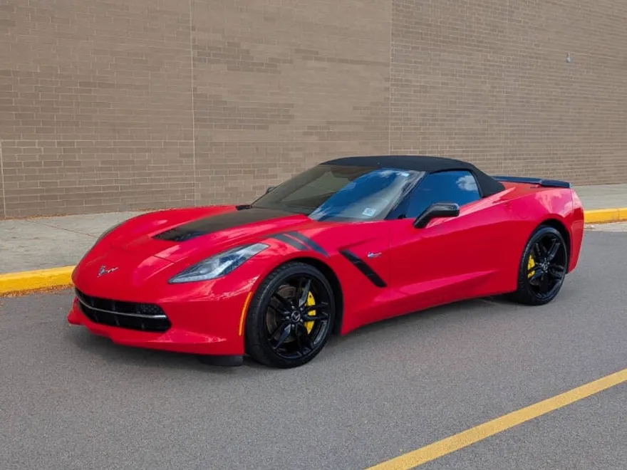 2015 Chevrolet Corvette Stingray Z51 2LT photo 1