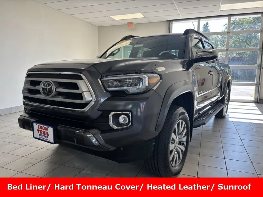 2023 Toyota Tacoma Limited photo 1