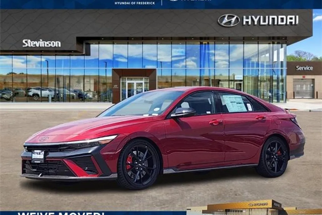 2025 Hyundai Elantra N photo 1
