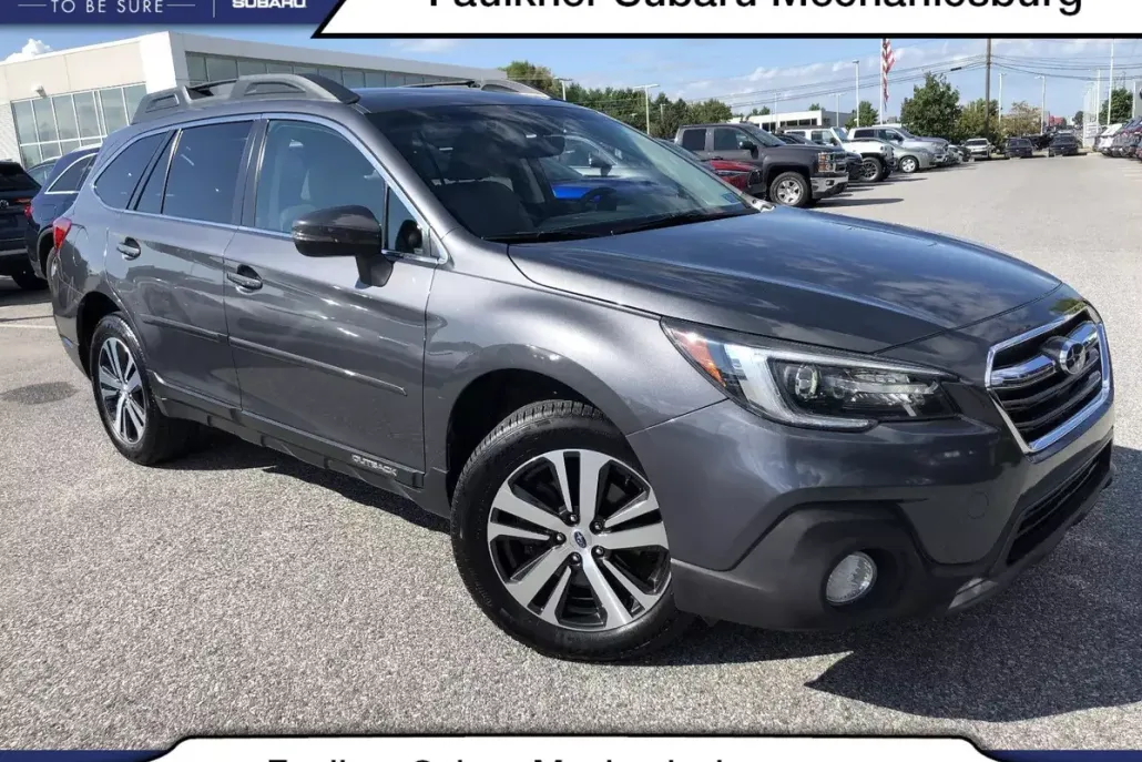 2019 Subaru Outback Limited photo 1