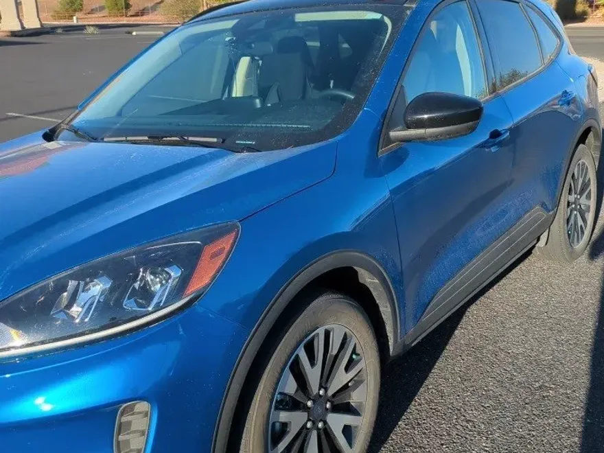 2020 Ford Escape SE Sport Hybrid photo 1