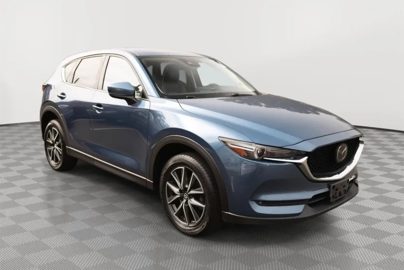 2017 Mazda CX-5 Grand Touring photo 1
