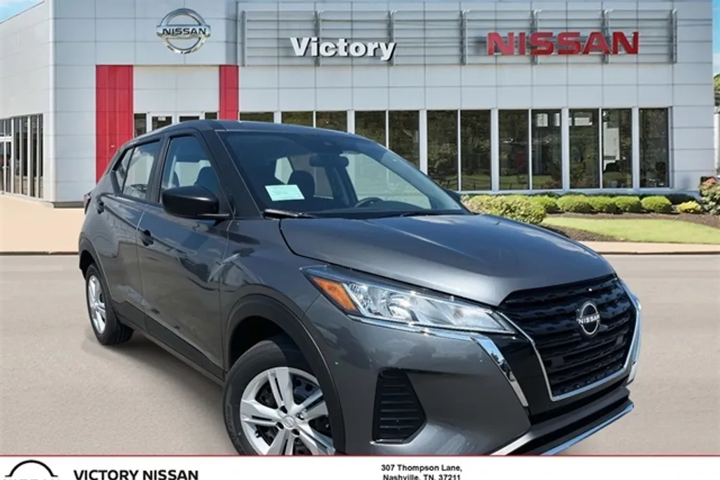 2025 Nissan Kicks Play S photo 1