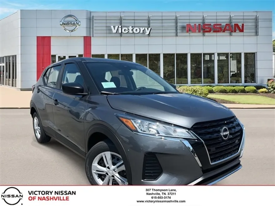 2025 Nissan Kicks Play S photo 1