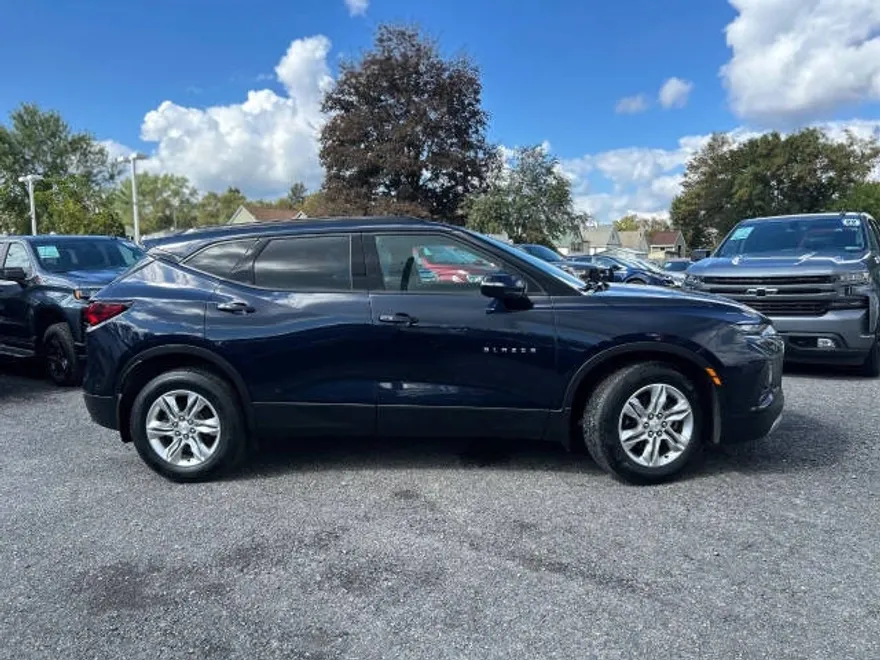 2020 Chevrolet Blazer 2LT photo 1