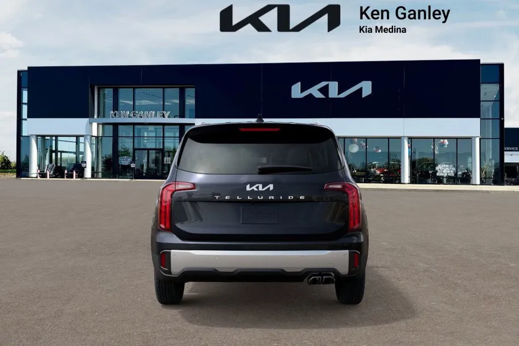 2025 Kia Telluride S photo 1