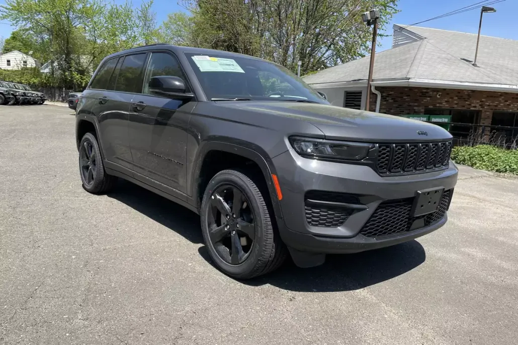 2025 Jeep Grand Cherokee Altitude X photo 1