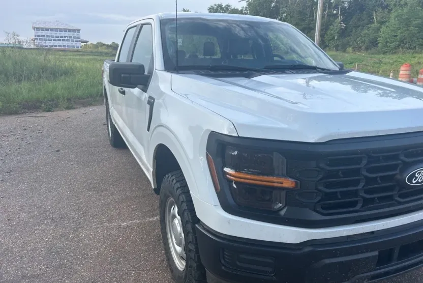 2024 Ford F-150 XL photo 1