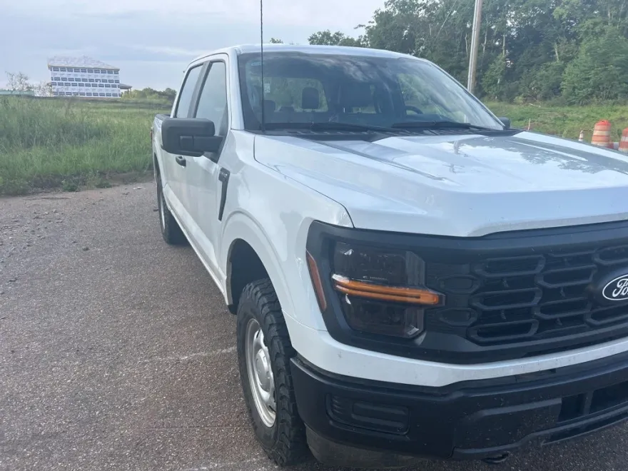 2024 Ford F-150 XL photo 1