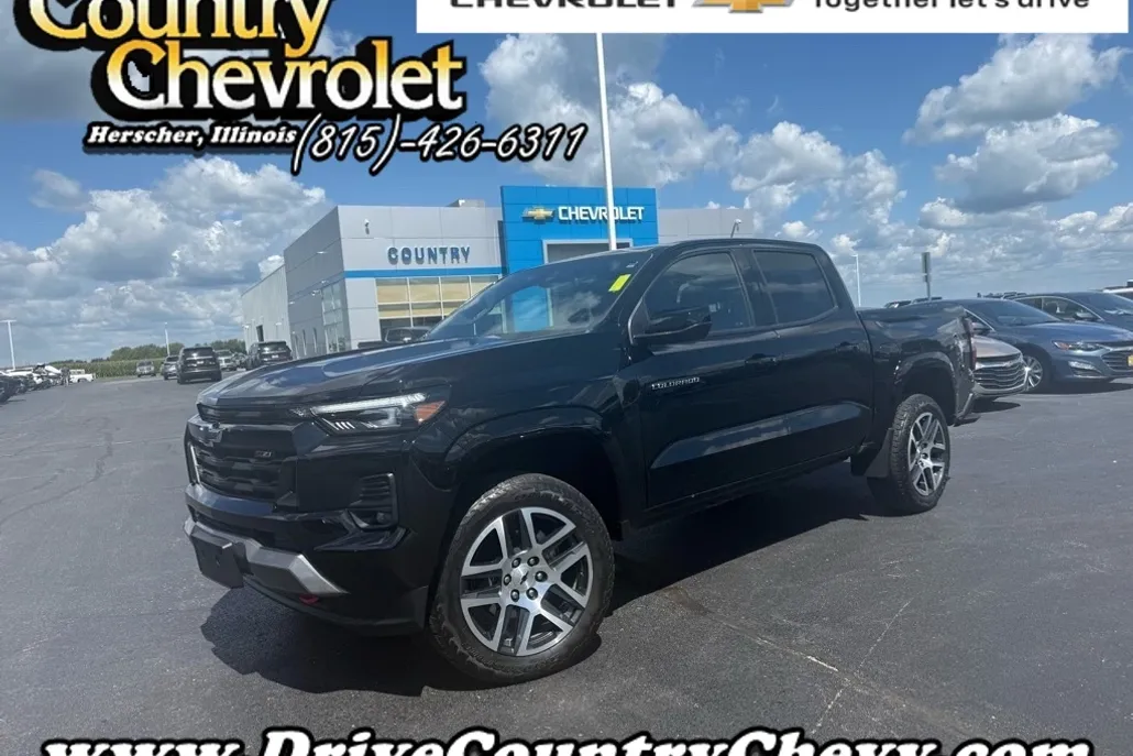 2024 Chevrolet Colorado Z71 photo 1