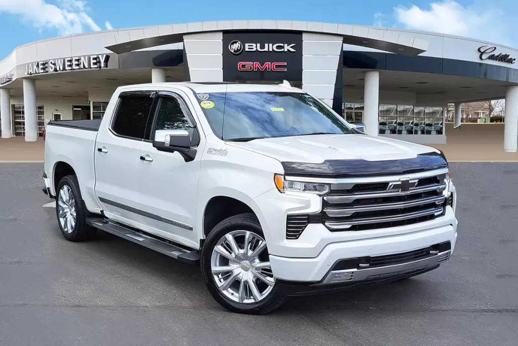 2024 Chevrolet Silverado 1500 High Country photo 1