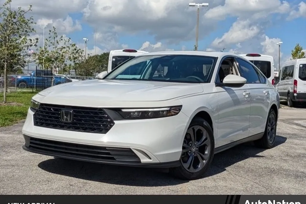 2023 Honda Accord EX photo 1