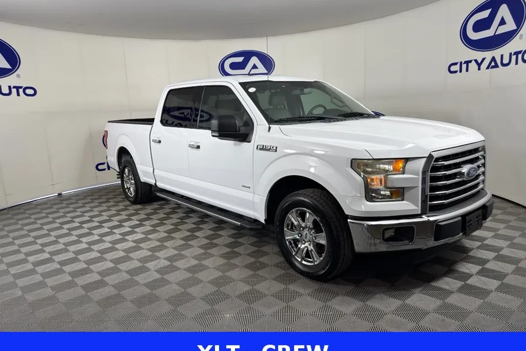 2015 Ford F-150 XLT photo 1