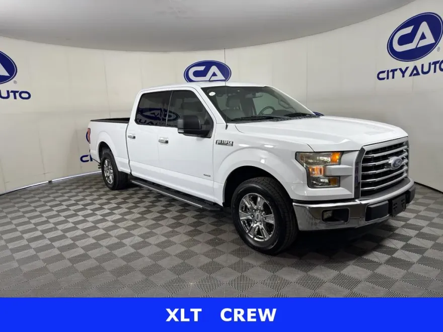 2015 Ford F-150 XLT photo 1