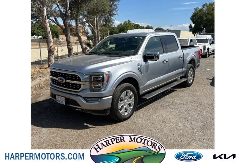 2023 Ford F-150 Platinum photo 1