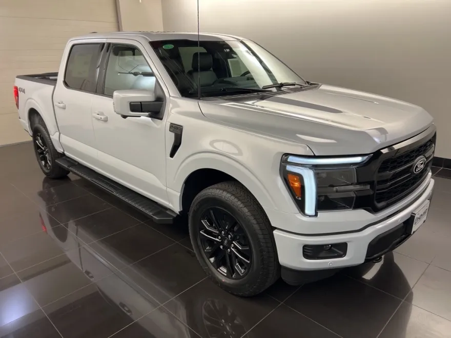 2025 Ford F-150 Lariat photo 1