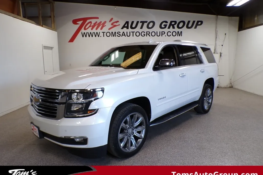 2017 Chevrolet Tahoe Premier photo 1