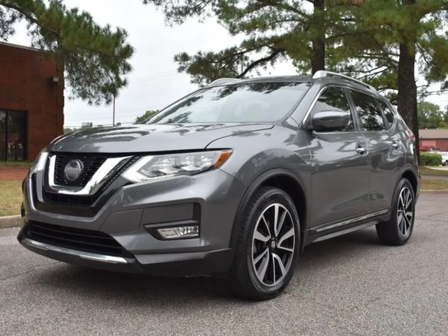 2018 Nissan Rogue SL photo 1