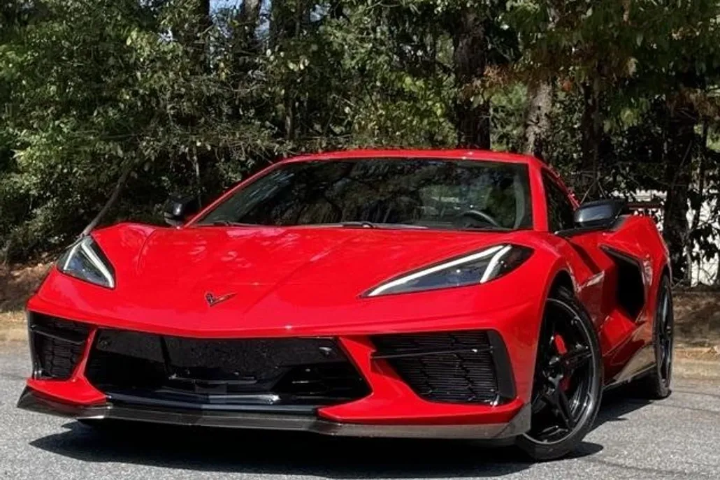 2020 Chevrolet Corvette Stingray photo 1