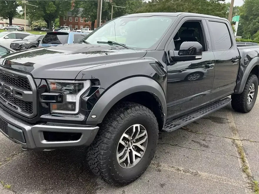 2018 Ford F-150 Raptor photo 1