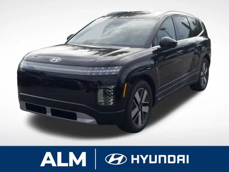 2026 Hyundai Ioniq SEL photo 1