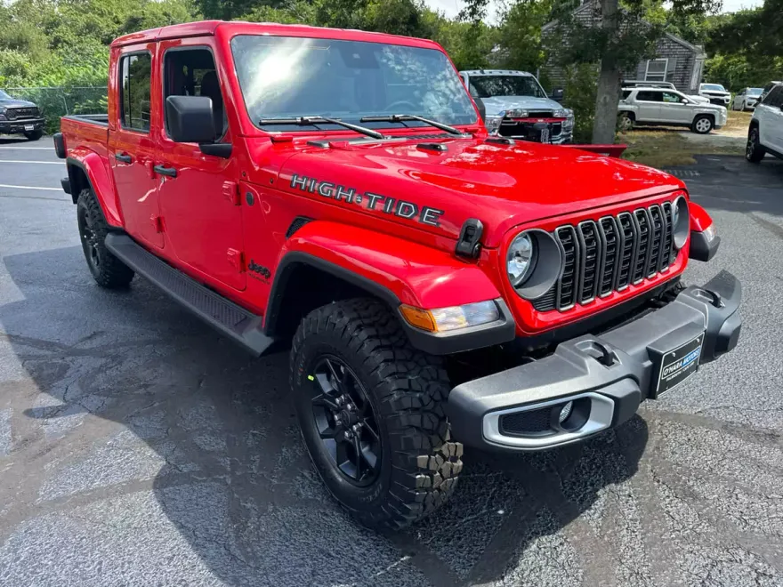 2025 Jeep Gladiator Sport photo 1
