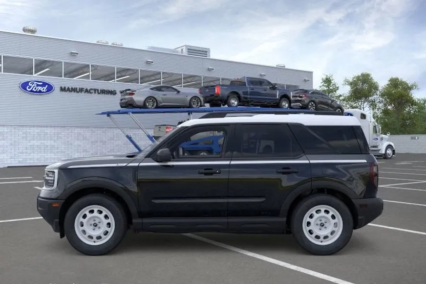2025 Ford Bronco Sport Heritage photo 1