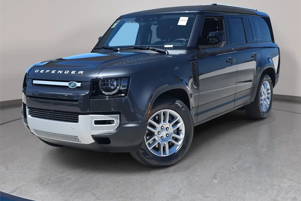2025 Land Rover Defender 130 S photo 1