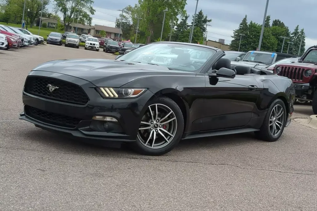 2017 Ford Mustang EcoBoost Premium Convertible photo 1