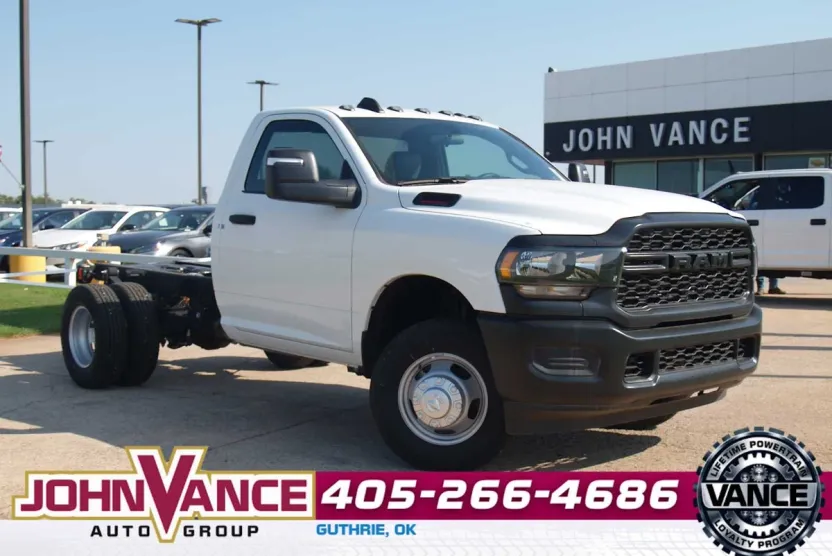 2024 Ram 3500 Tradesman photo 1