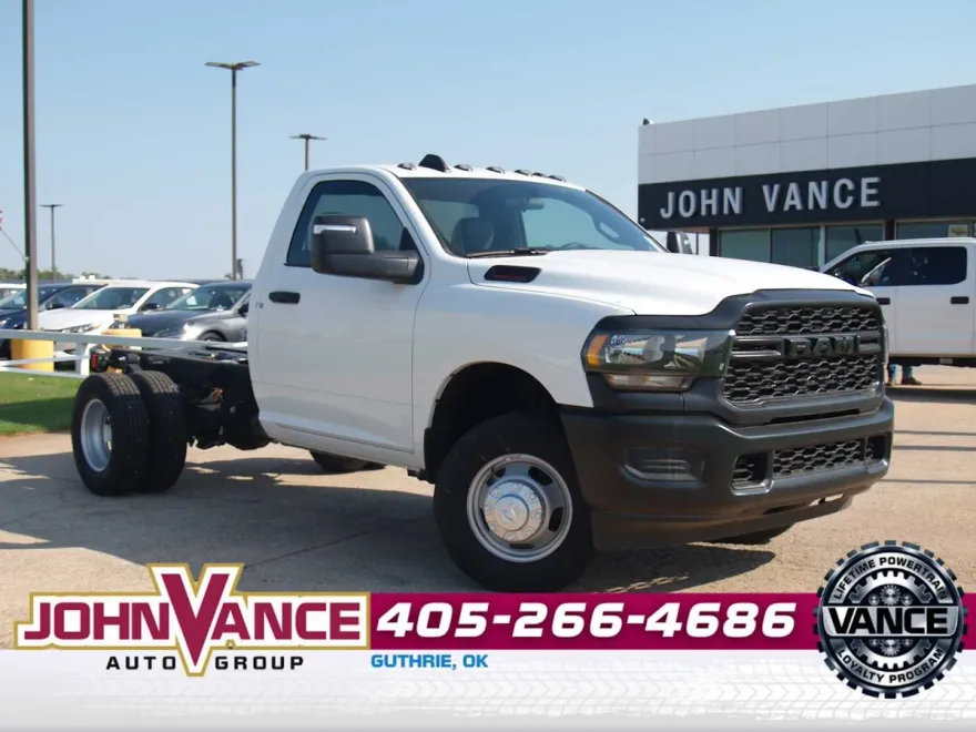 2024 Ram 3500 Tradesman photo 1