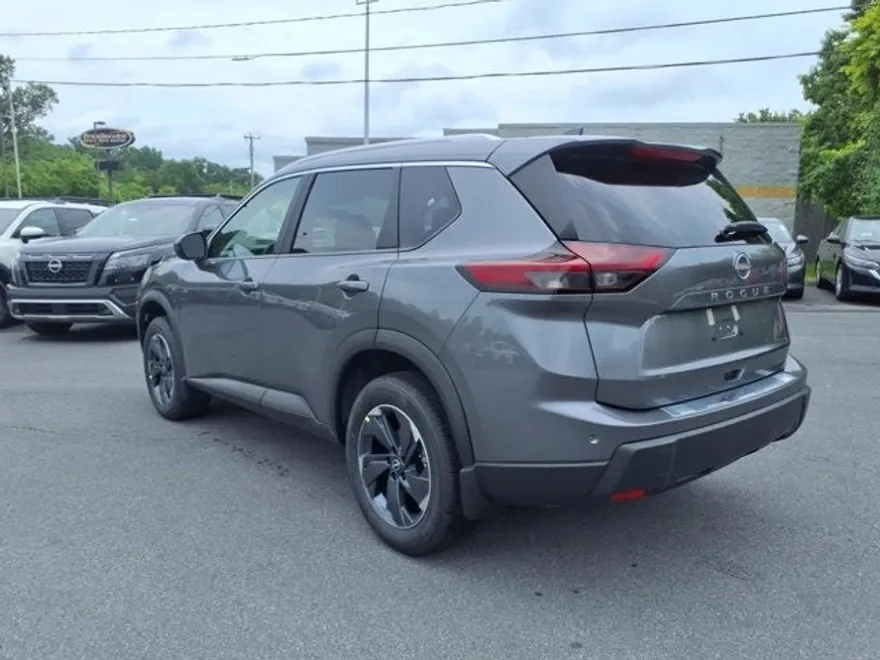 2025 Nissan Rogue SV photo 1
