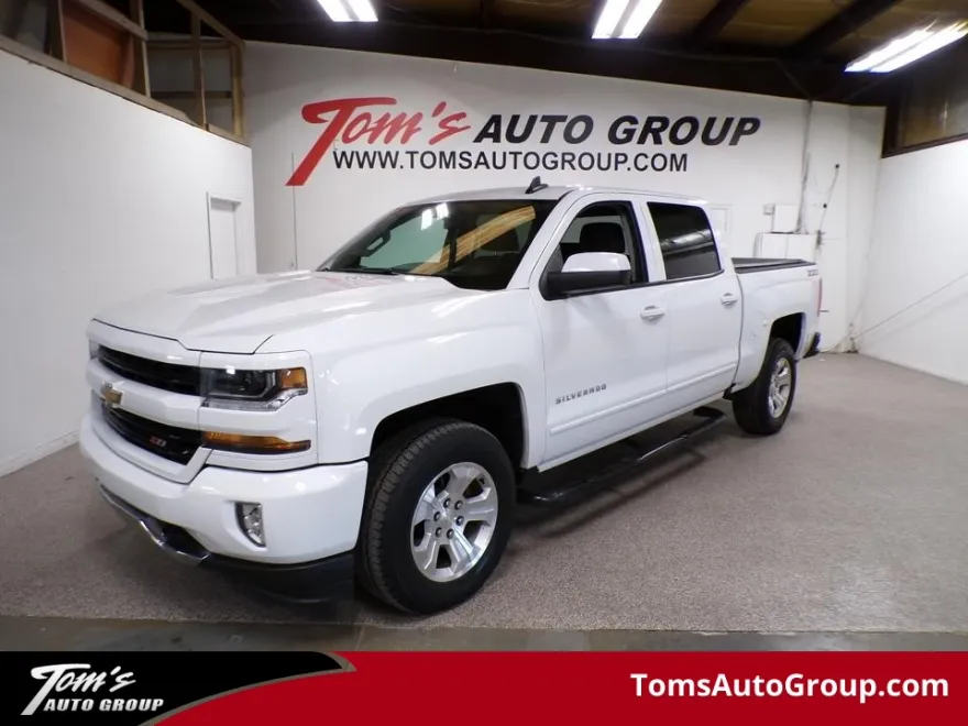 2018 Chevrolet Silverado 1500 LT photo 1