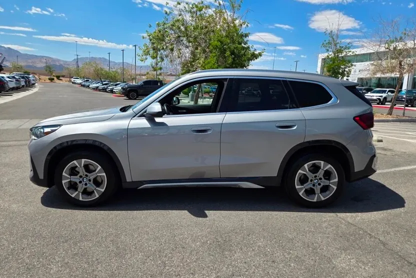 2024 Bmw X1 XDrive28i photo 1