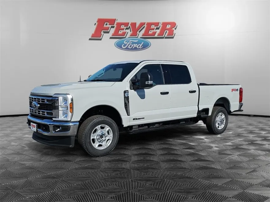 2025 Ford F-350 XLT photo 1