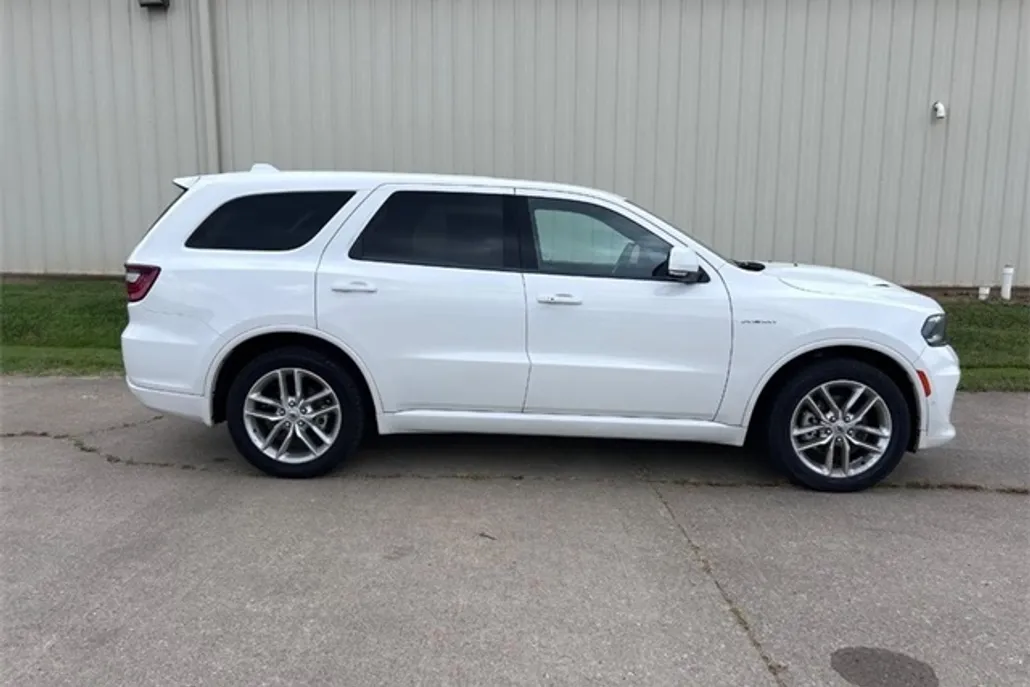 2022 Dodge Durango R/T photo 1