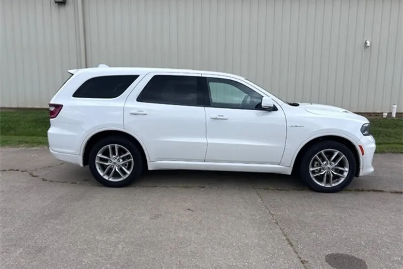 2022 Dodge Durango R/T photo 1