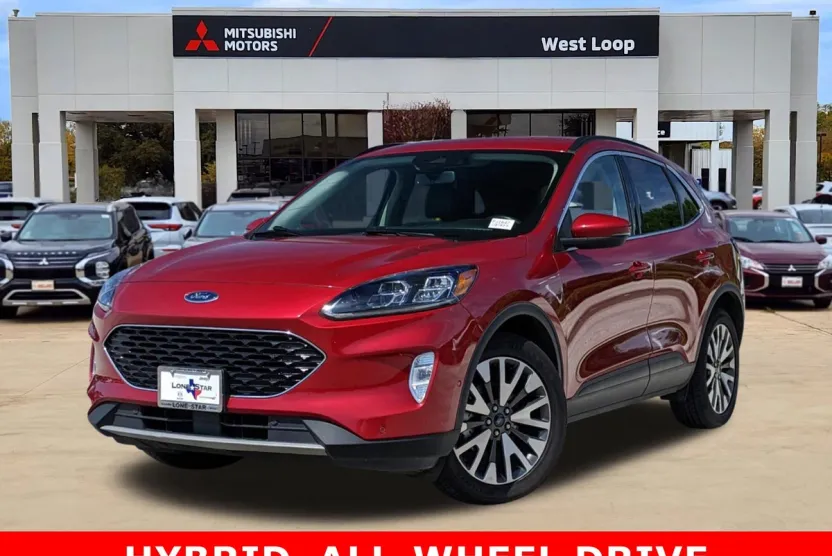 2020 Ford Escape Titanium Hybrid photo 1