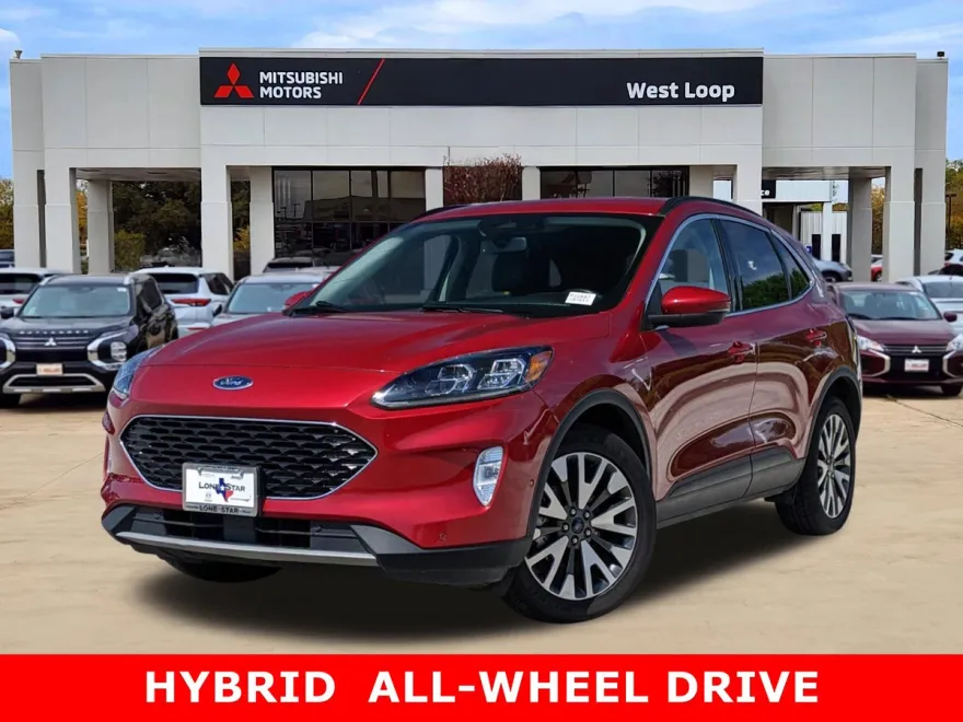2020 Ford Escape Titanium Hybrid photo 1