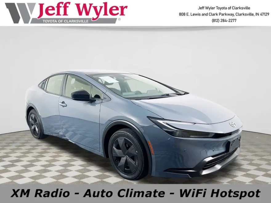 2023 Toyota Prius LE photo 1