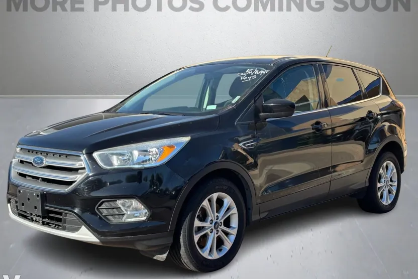 2017 Ford Escape SE photo 1